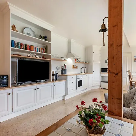 Alte Baeckerei Apartment Rodenas